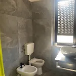 None Holiday Hotel 3*