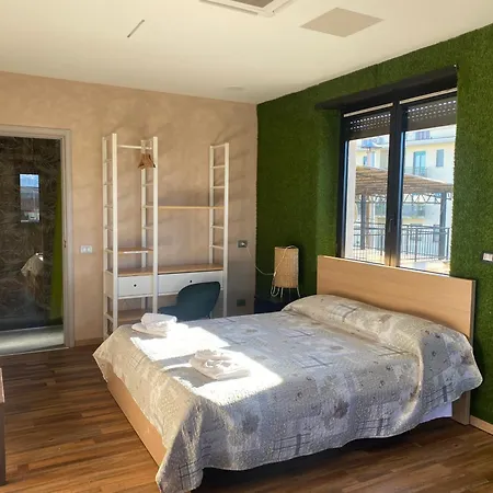 None Holiday Hotel Hotel None