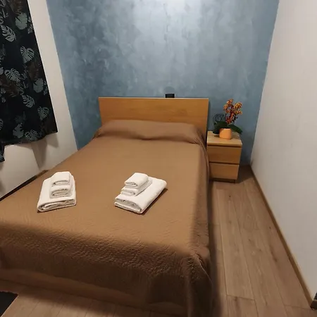 None Holiday Hotel Hotel None